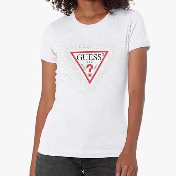 💋NWT GUESS Women's Short Sleeve Crew Neck Star Triangle Tee Shirt, Size XS - Picture 1 of 6